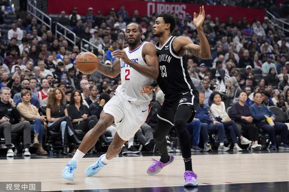 了令人瞩目 了令人瞩目